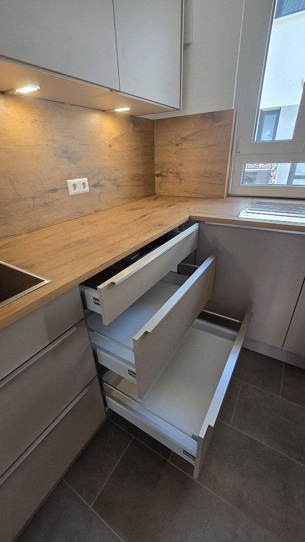 Pronájem domu 125 m², pozemek 140 m², Herbolzheimer Straße 26a, Herbolzheim, Bádensko-Württembersko Pronájem domu 125 m², pozemek 140 m², Herbolzheimer Straße 26a, Herbolzheim, Bádensko-Württembersko