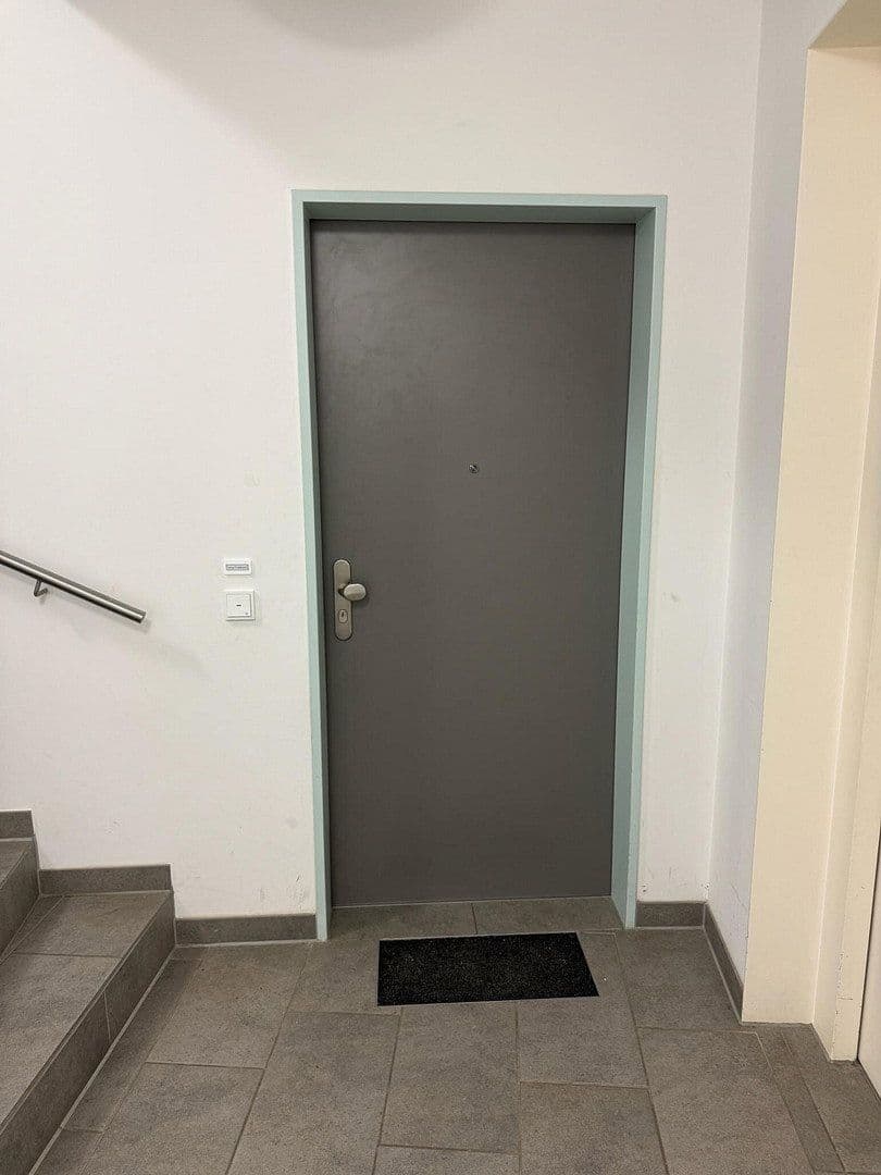 Pronájem bytu 4+1 98 m², Welfenstraße 68, München, Bavorsko Pronájem bytu 4+1 98 m², Welfenstraße 68, München, Bavorsko