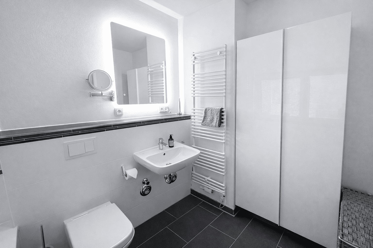 Pronájem bytu 4+1 98 m², Welfenstraße 68, München, Bavorsko Pronájem bytu 4+1 98 m², Welfenstraße 68, München, Bavorsko