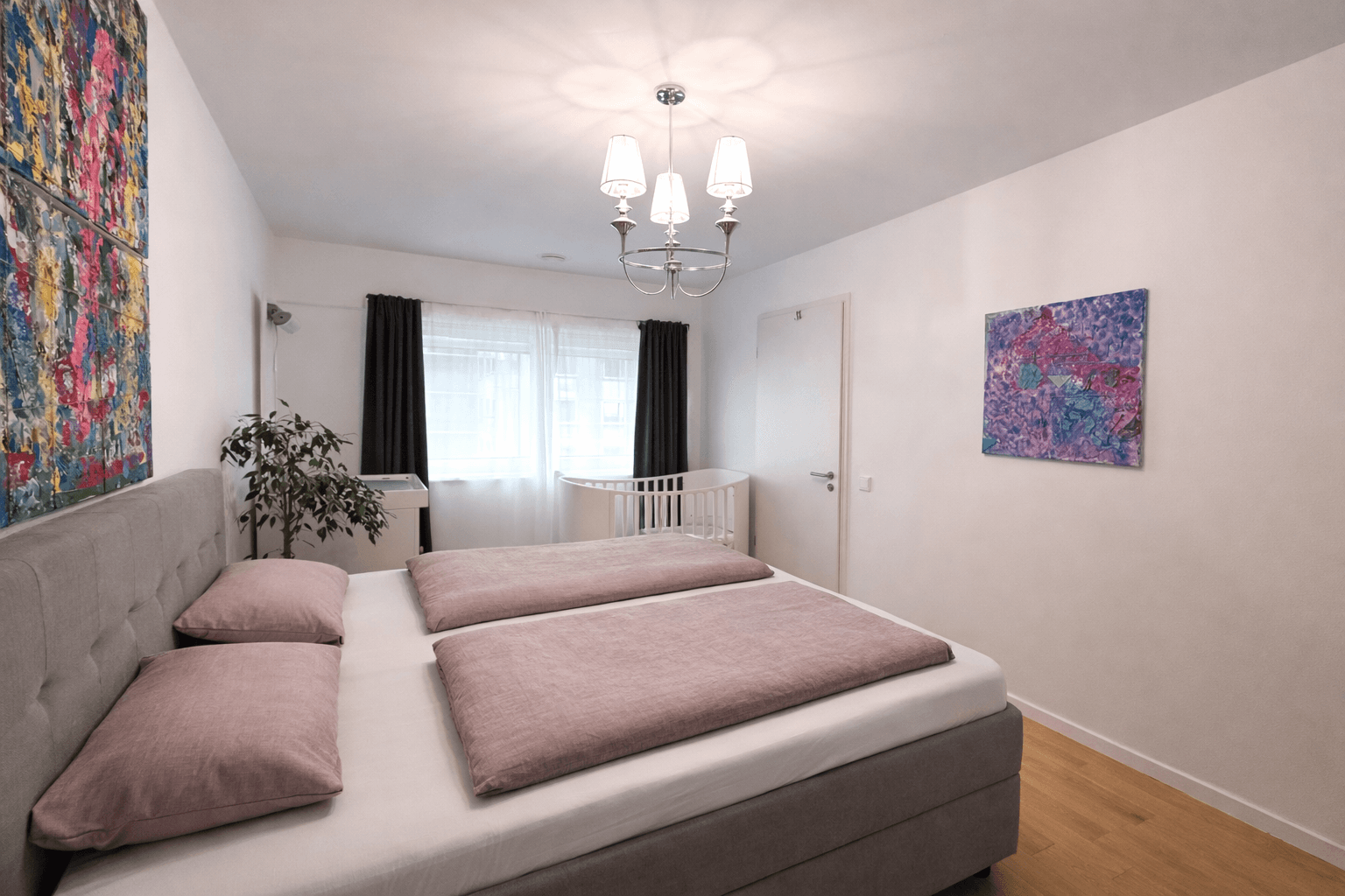 Pronájem bytu 4+1 98 m², Welfenstraße 68, München, Bavorsko Pronájem bytu 4+1 98 m², Welfenstraße 68, München, Bavorsko