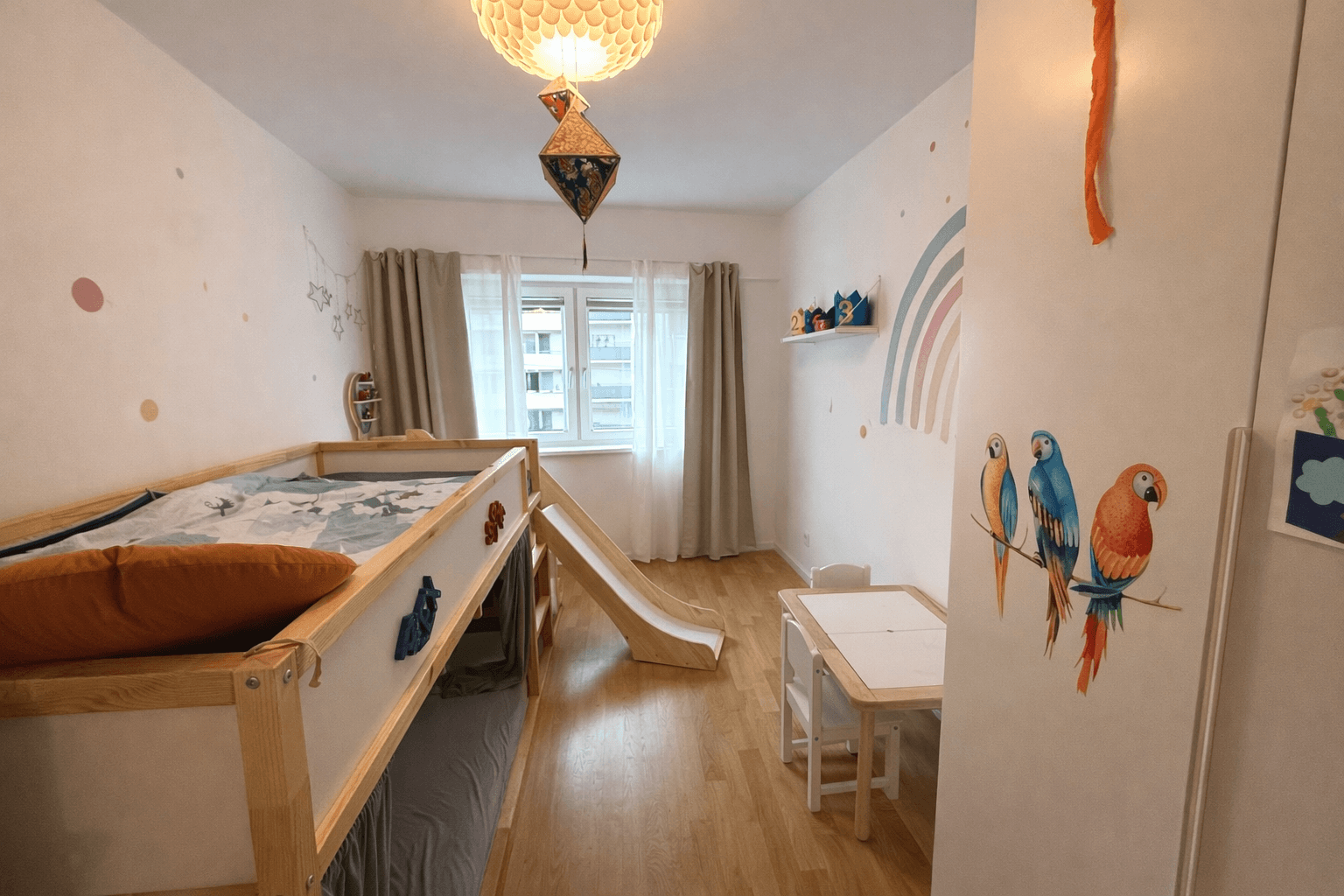 Pronájem bytu 4+1 98 m², Welfenstraße 68, München, Bavorsko Pronájem bytu 4+1 98 m², Welfenstraße 68, München, Bavorsko
