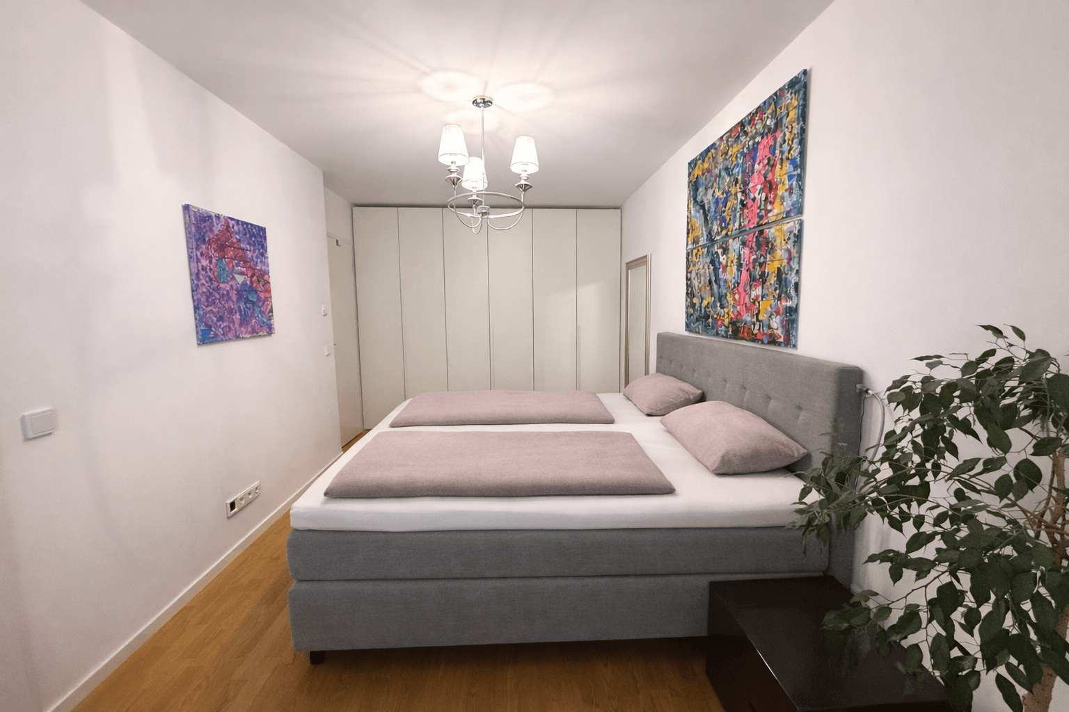Pronájem bytu 4+1 98 m², Welfenstraße 68, München, Bavorsko Pronájem bytu 4+1 98 m², Welfenstraße 68, München, Bavorsko