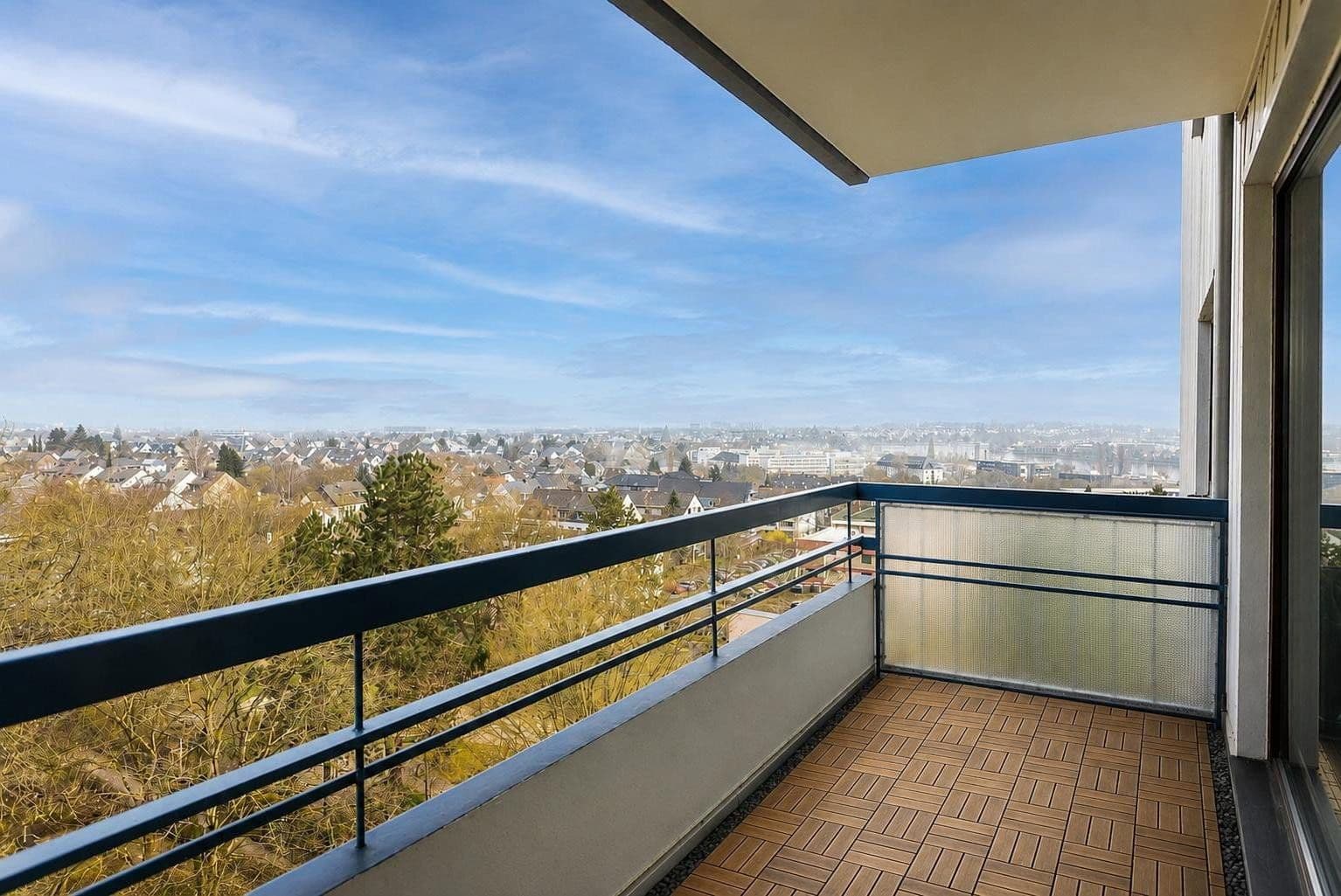 Prodej bytu 3+1 86 m², Am Brünnchen 2, Koblenz - Metternich, Porýní-Falc Prodej bytu 3+1 86 m², Am Brünnchen 2, Koblenz - Metternich, Porýní-Falc