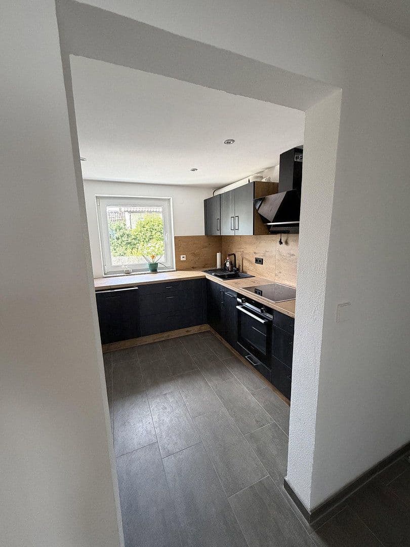 Prodej domu 155 m², pozemek 461 m², Gingen an der Fils, Bádensko-Württembersko Prodej domu 155 m², pozemek 461 m², Gingen an der Fils, Bádensko-Württembersko