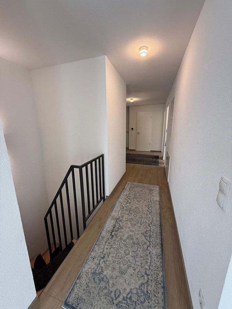 Prodej bytu 6+1 172 m², Hilzingen, Bádensko-Württembersko Prodej bytu 6+1 172 m², Hilzingen, Bádensko-Württembersko