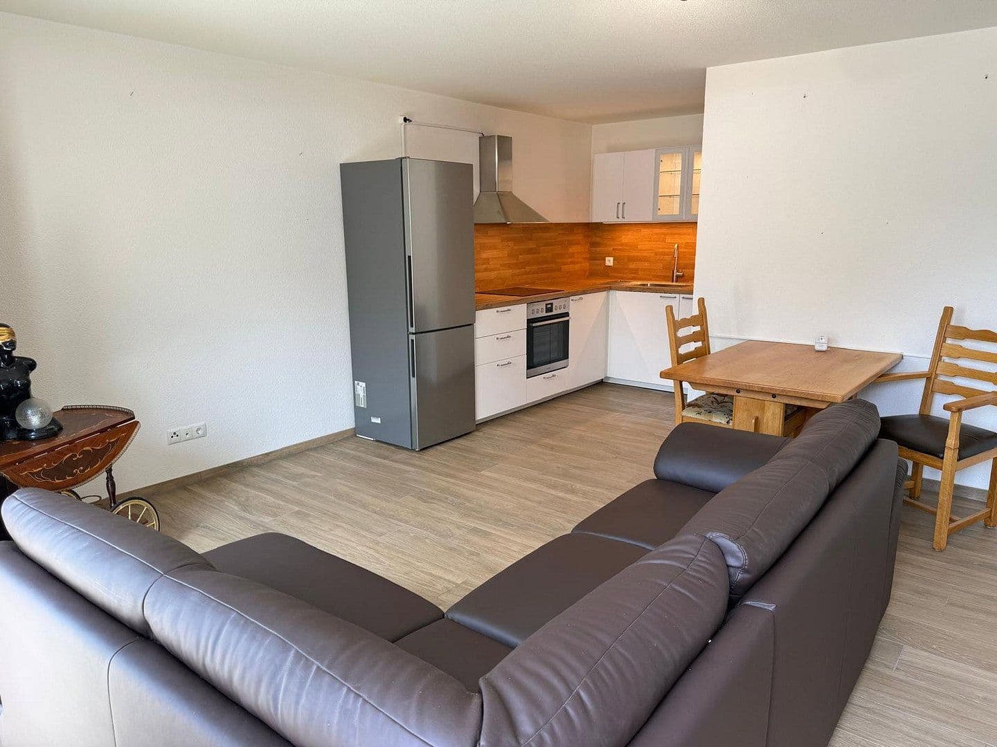 Prodej bytu 6+1 172 m², Hilzingen, Bádensko-Württembersko Prodej bytu 6+1 172 m², Hilzingen, Bádensko-Württembersko