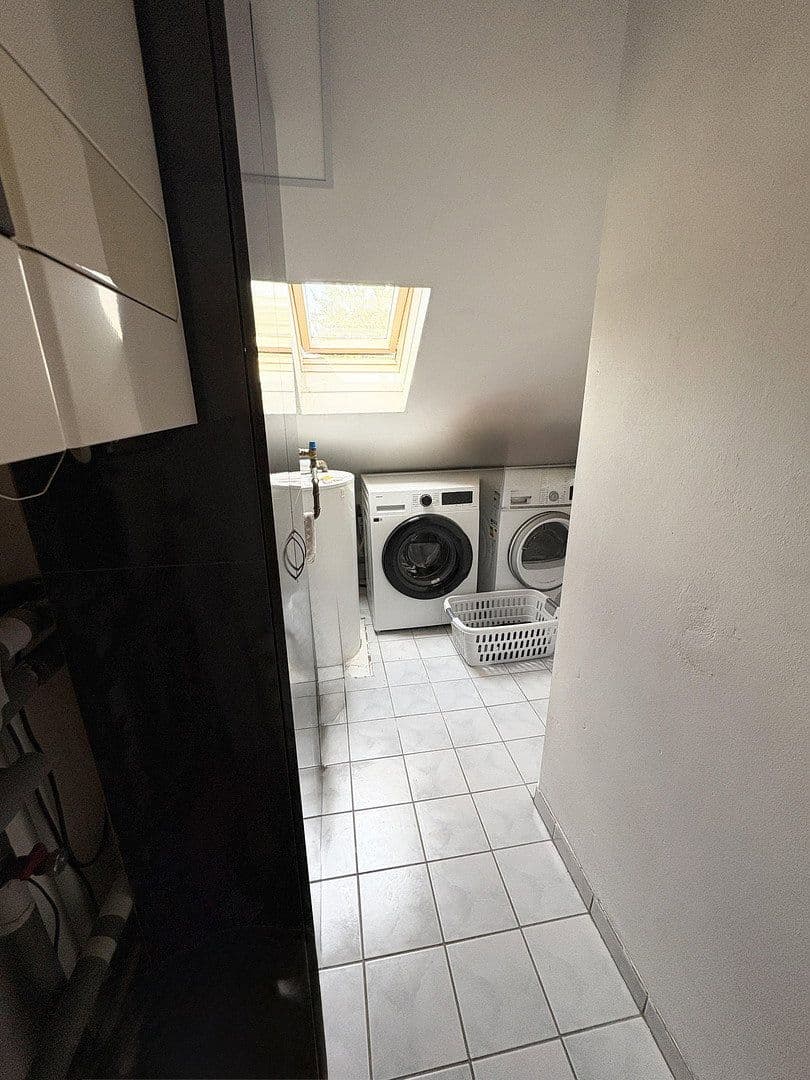 Prodej domu 160 m², pozemek 391 m², Neuwied, Porýní-Falc Prodej domu 160 m², pozemek 391 m², Neuwied, Porýní-Falc