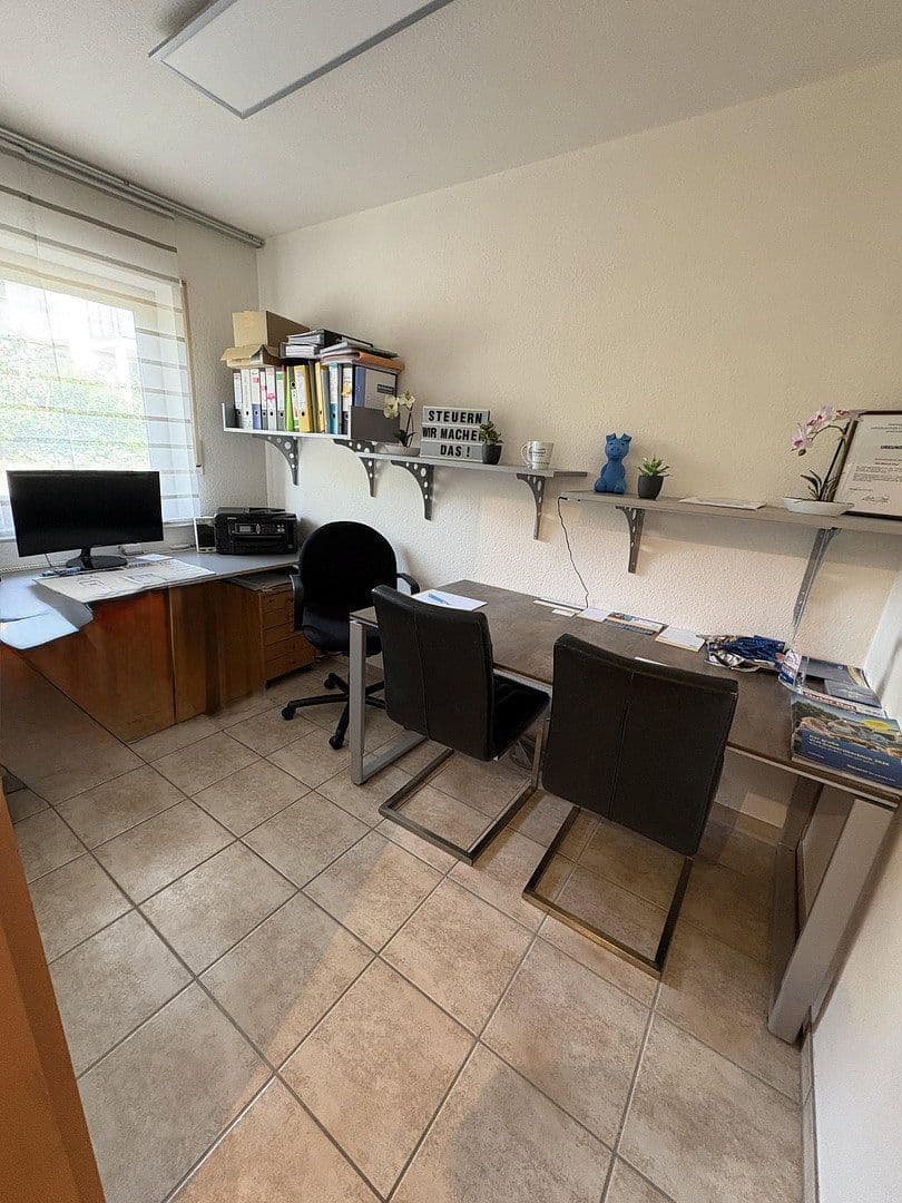 Prodej domu 160 m², pozemek 391 m², Neuwied, Porýní-Falc Prodej domu 160 m², pozemek 391 m², Neuwied, Porýní-Falc