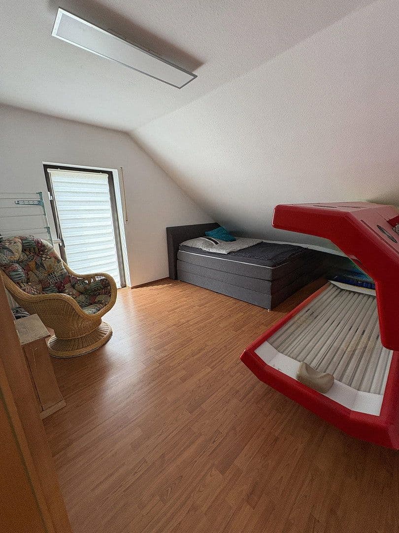 Prodej domu 160 m², pozemek 391 m², Neuwied, Porýní-Falc Prodej domu 160 m², pozemek 391 m², Neuwied, Porýní-Falc