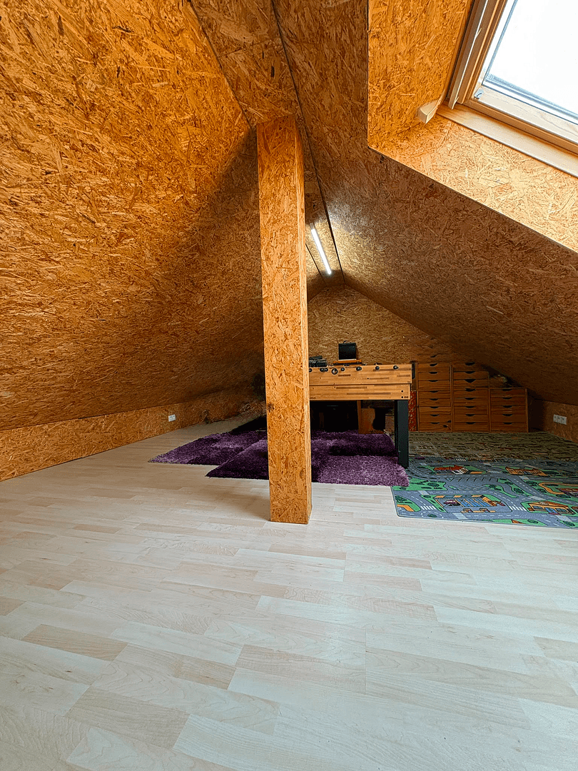 Prodej domu 160 m², pozemek 391 m², Neuwied, Porýní-Falc Prodej domu 160 m², pozemek 391 m², Neuwied, Porýní-Falc