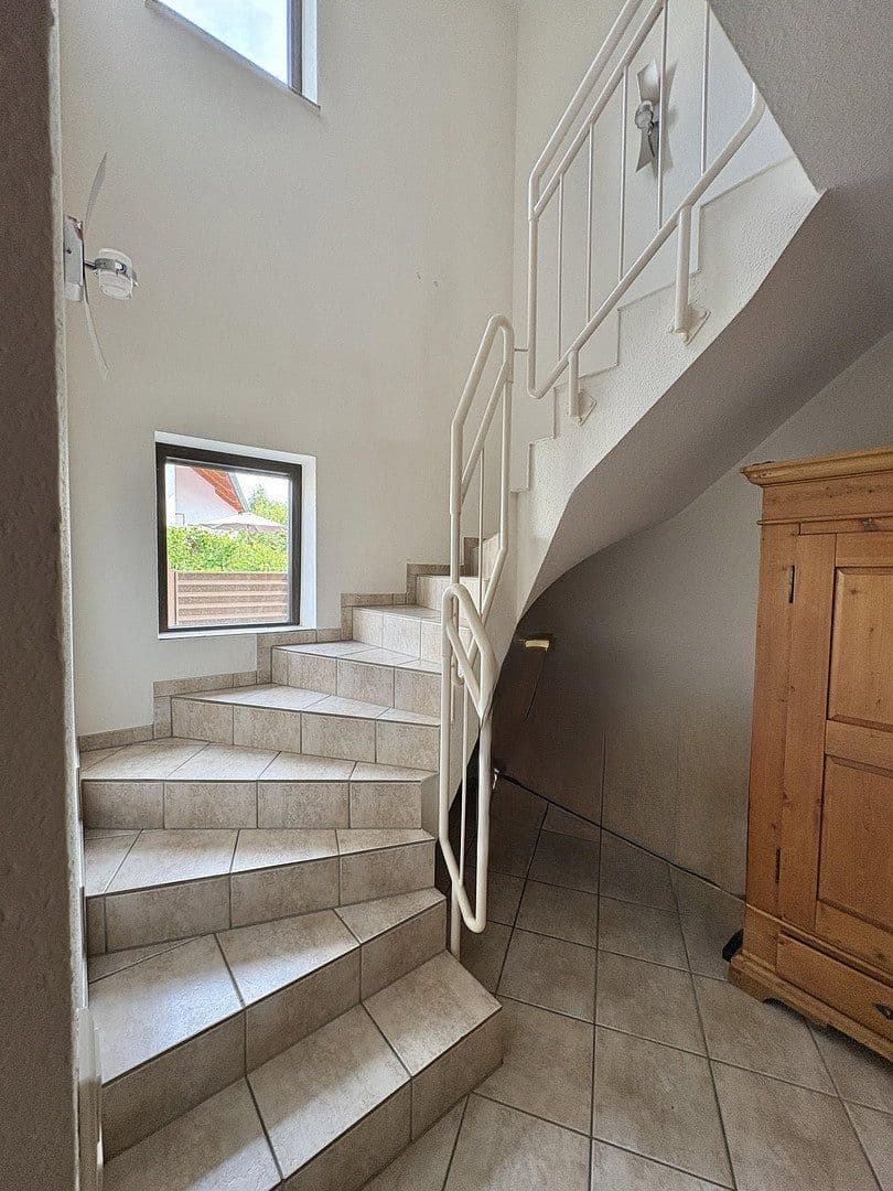 Prodej domu 160 m², pozemek 391 m², Neuwied, Porýní-Falc Prodej domu 160 m², pozemek 391 m², Neuwied, Porýní-Falc