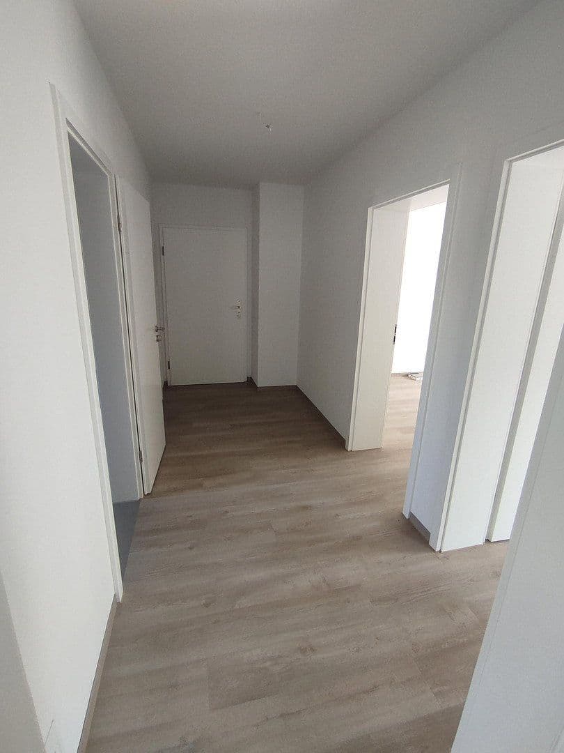 Pronájem bytu 2+1 67 m², Chemnitzer Straße 30b, Chemnitz, Sasko Pronájem bytu 2+1 67 m², Chemnitzer Straße 30b, Chemnitz, Sasko