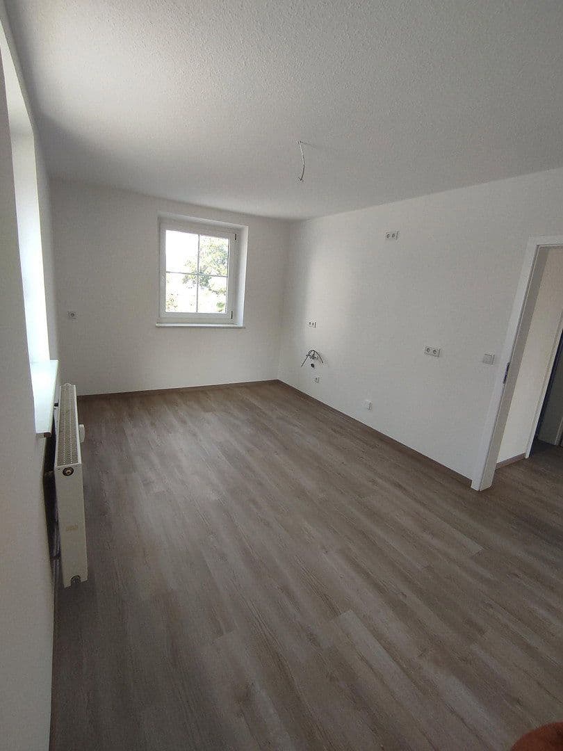Pronájem bytu 2+1 67 m², Chemnitzer Straße 30b, Chemnitz, Sasko Pronájem bytu 2+1 67 m², Chemnitzer Straße 30b, Chemnitz, Sasko