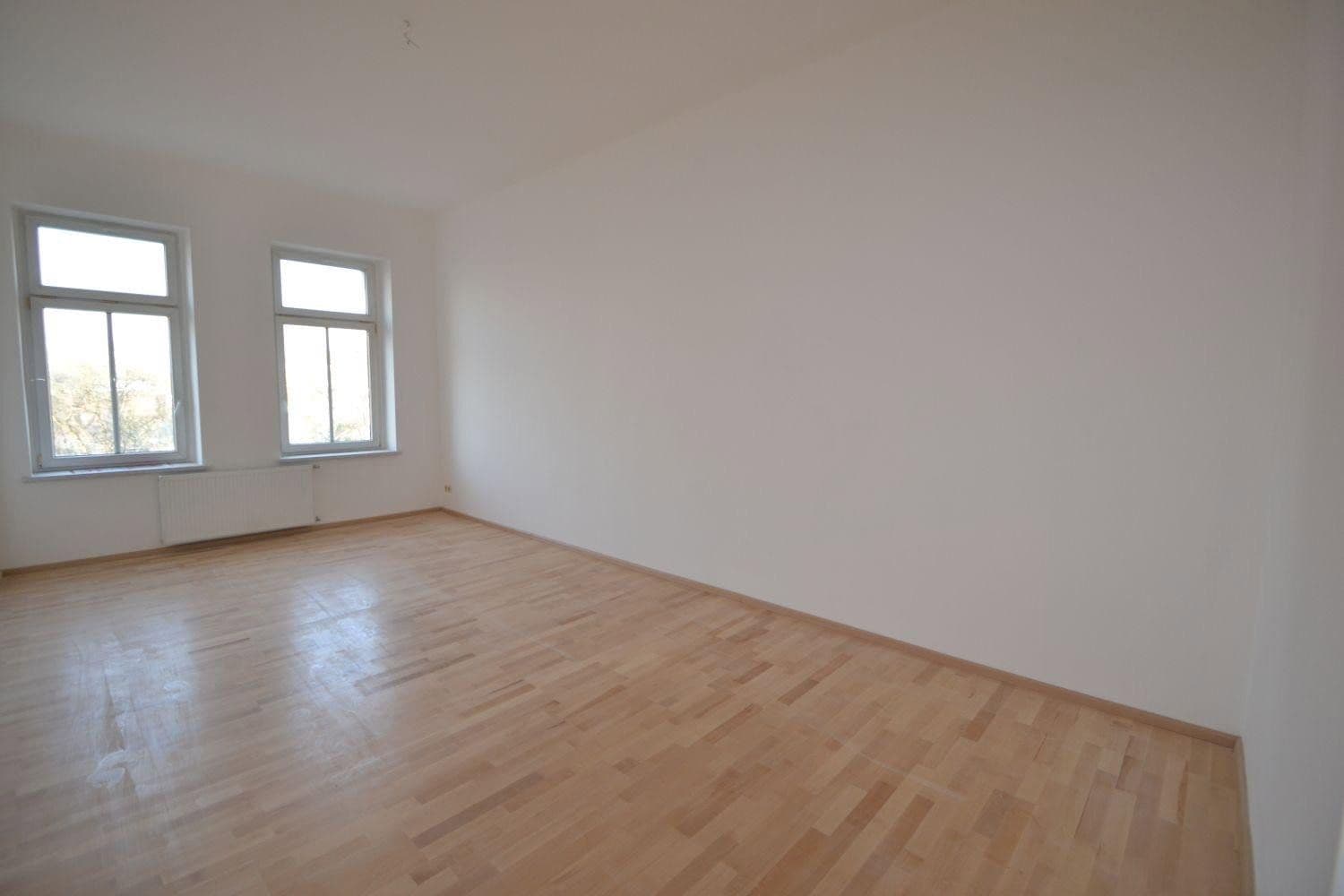 Prodej domu 1.006 m², pozemek 570 m², Pfaffendorfer Straße, Leipzig, Sasko Prodej domu 1.006 m², pozemek 570 m², Pfaffendorfer Straße, Leipzig, Sasko