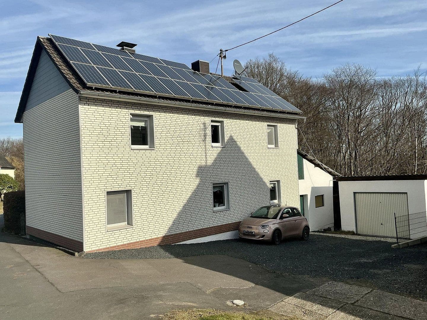 Prodej domu 108 m², pozemek 455 m², Eitorf, Severní Porýní-Vestfálsko Prodej domu 108 m², pozemek 455 m², Eitorf, Severní Porýní-Vestfálsko