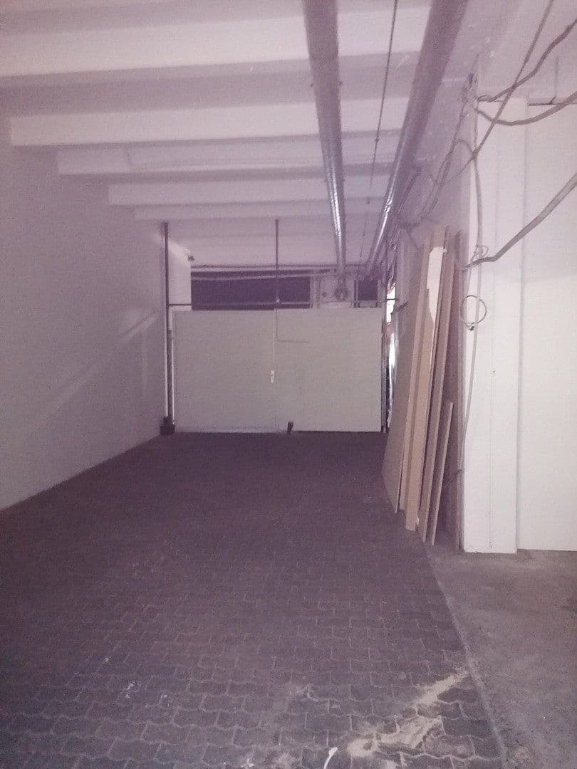 Pronájem nebytového prostoru 245 m², Großrosseln, Země Sársko Pronájem nebytového prostoru 245 m², Großrosseln, Země Sársko