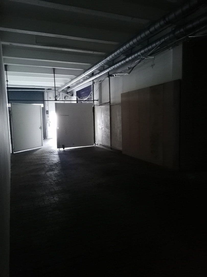 Pronájem nebytového prostoru 245 m², Großrosseln, Země Sársko Pronájem nebytového prostoru 245 m², Großrosseln, Země Sársko