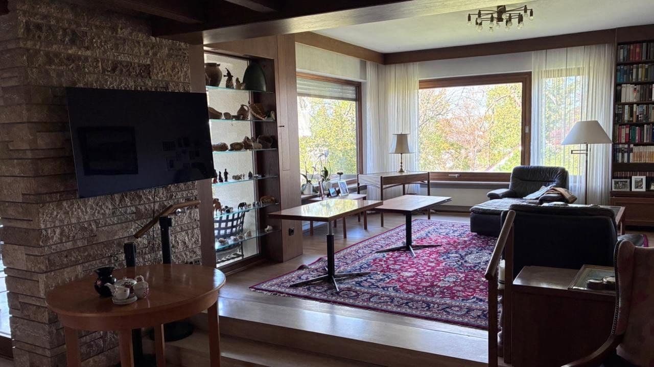Prodej domu 298 m², pozemek 1.157 m², Zapfendorf, Bavorsko Prodej domu 298 m², pozemek 1.157 m², Zapfendorf, Bavorsko