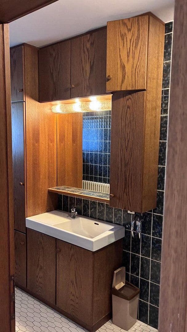 Prodej domu 298 m², pozemek 1.157 m², Zapfendorf, Bavorsko Prodej domu 298 m², pozemek 1.157 m², Zapfendorf, Bavorsko