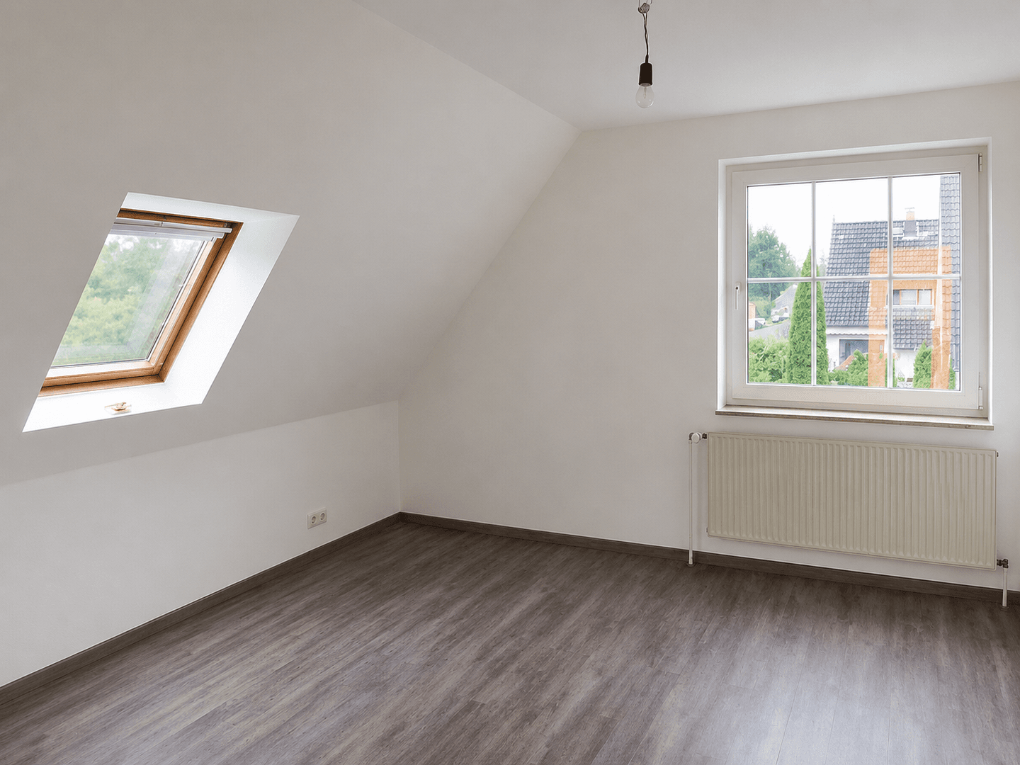 Prodej domu 111 m², pozemek 477 m², Alter Berner Weg 115, Hamburg, Hamburg Prodej domu 111 m², pozemek 477 m², Alter Berner Weg 115, Hamburg, Hamburg