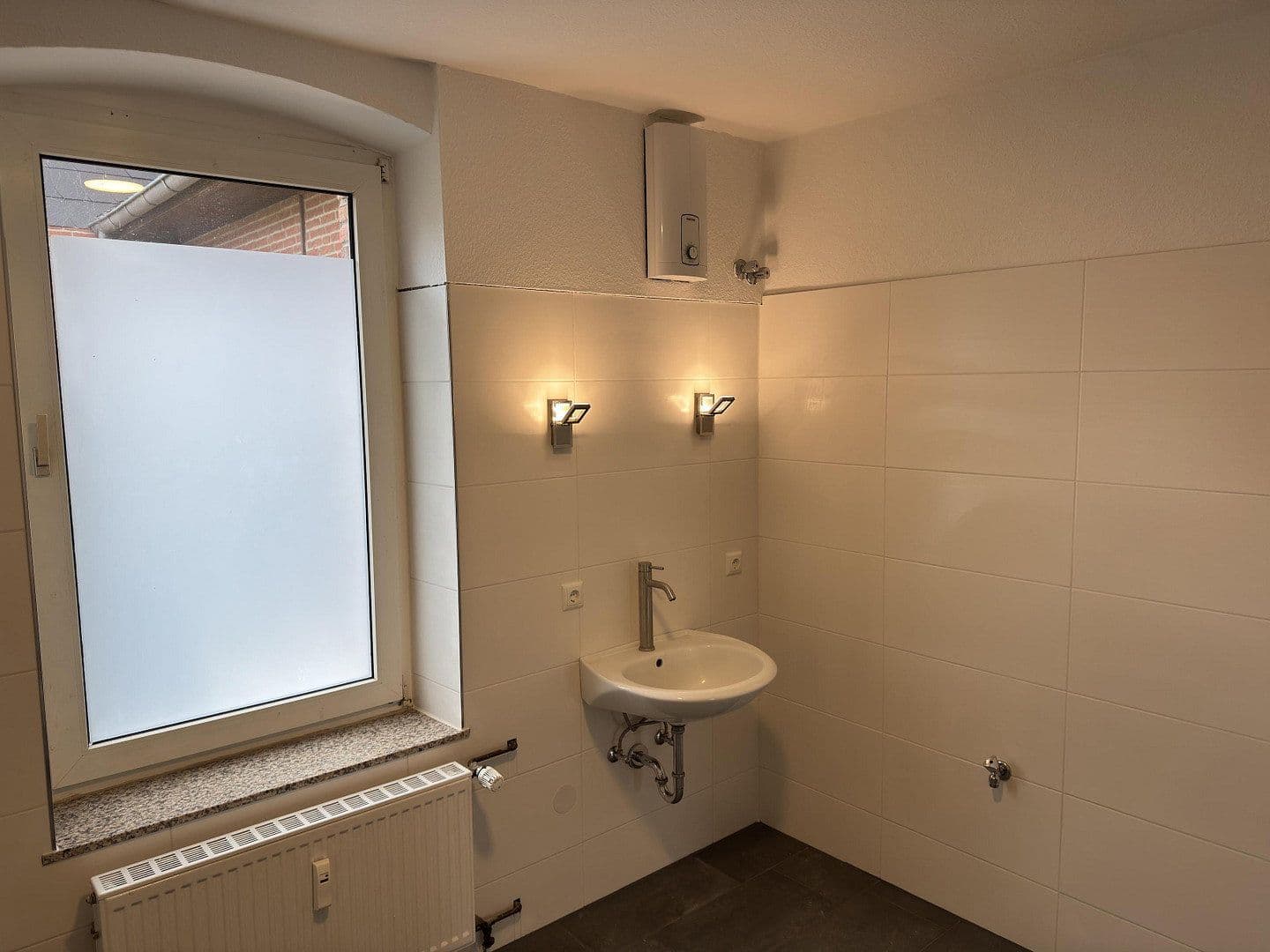 Pronájem bytu 2+kk 88 m², Bahnhofstraße 4, Wiedensahl, Dolní Sasko Pronájem bytu 2+kk 88 m², Bahnhofstraße 4, Wiedensahl, Dolní Sasko
