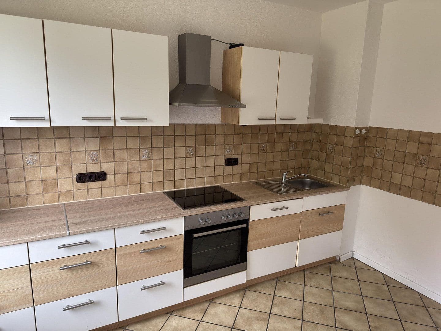 Pronájem bytu 2+kk 88 m², Bahnhofstraße 4, Wiedensahl, Dolní Sasko Pronájem bytu 2+kk 88 m², Bahnhofstraße 4, Wiedensahl, Dolní Sasko
