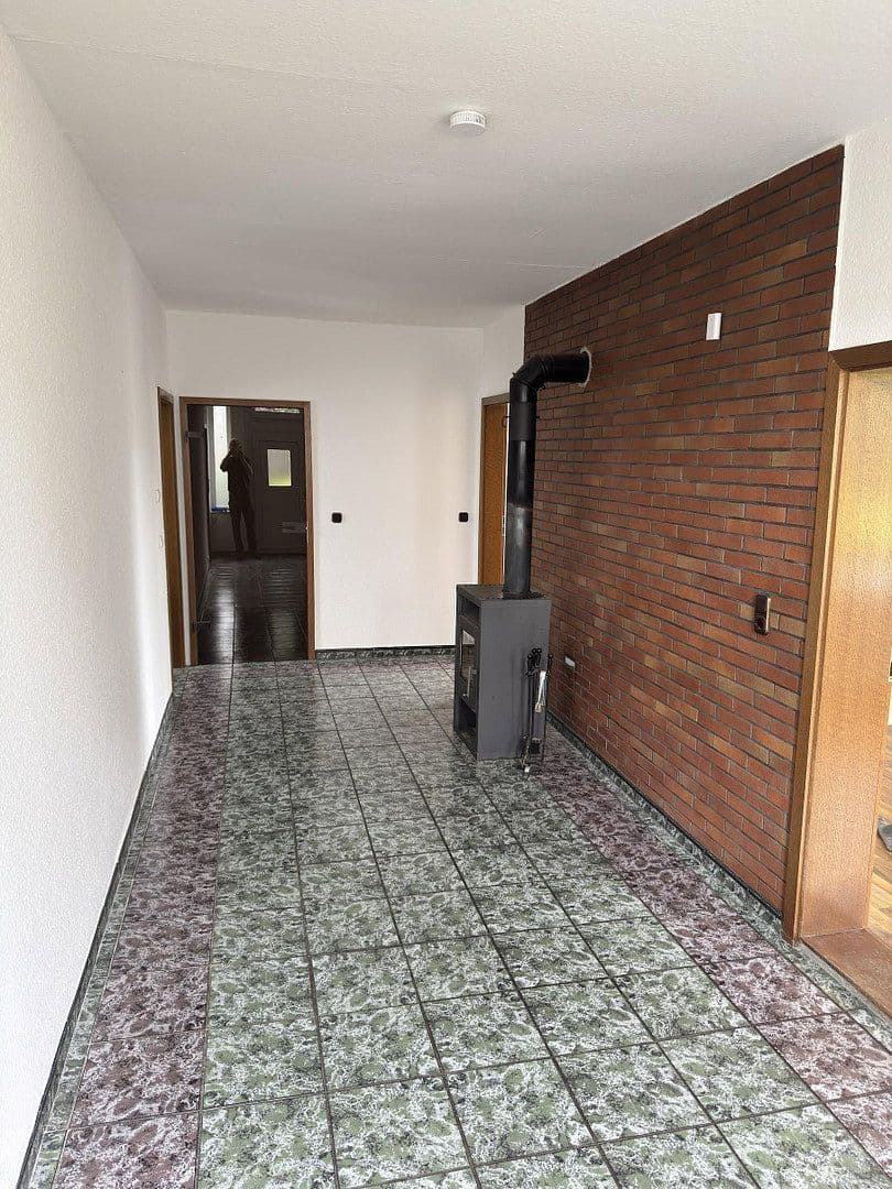 Pronájem bytu 2+kk 88 m², Bahnhofstraße 4, Wiedensahl, Dolní Sasko Pronájem bytu 2+kk 88 m², Bahnhofstraße 4, Wiedensahl, Dolní Sasko