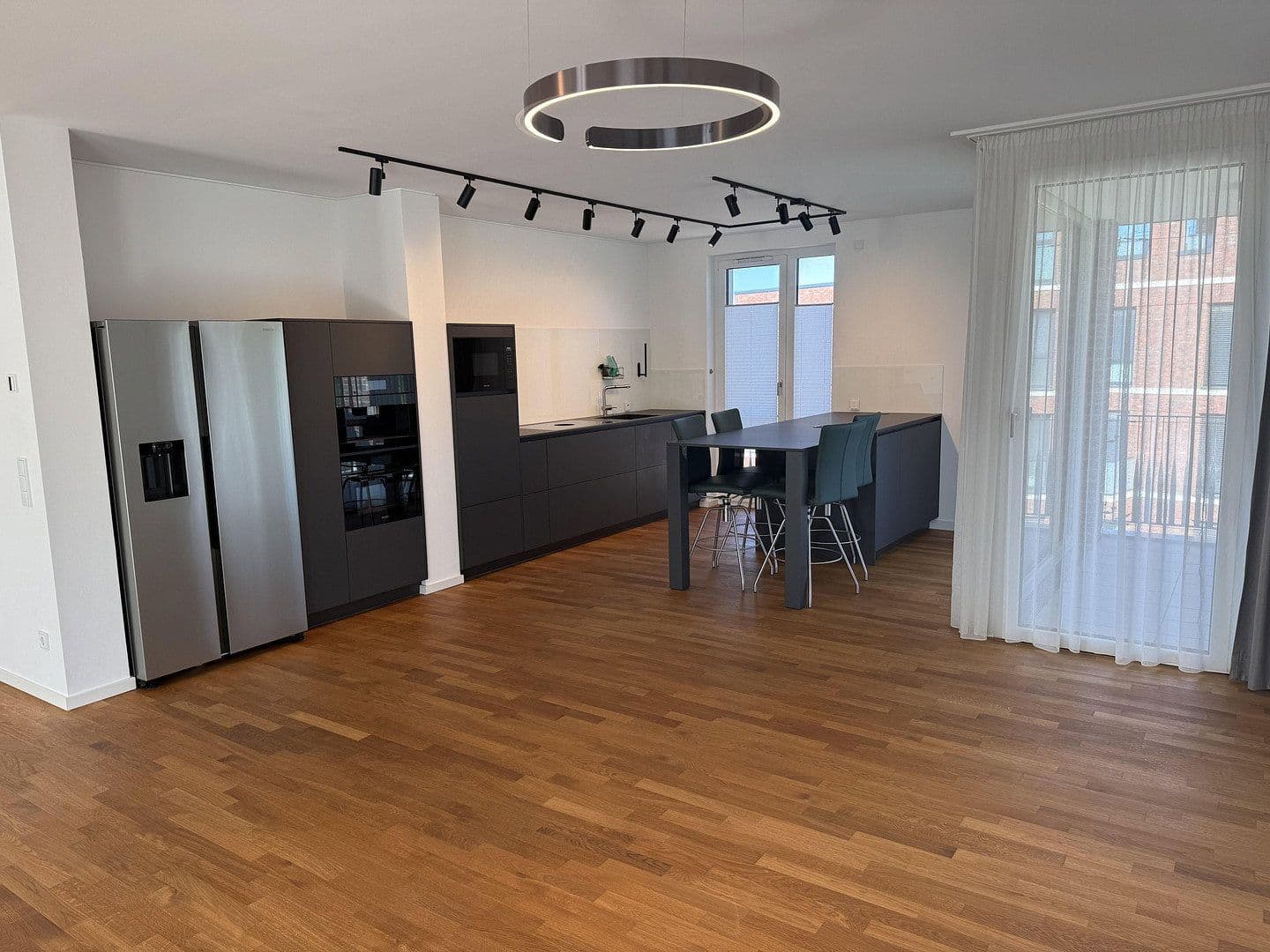 Prodej bytu 4+1 138 m², Hannover, Dolní Sasko Prodej bytu 4+1 138 m², Hannover, Dolní Sasko