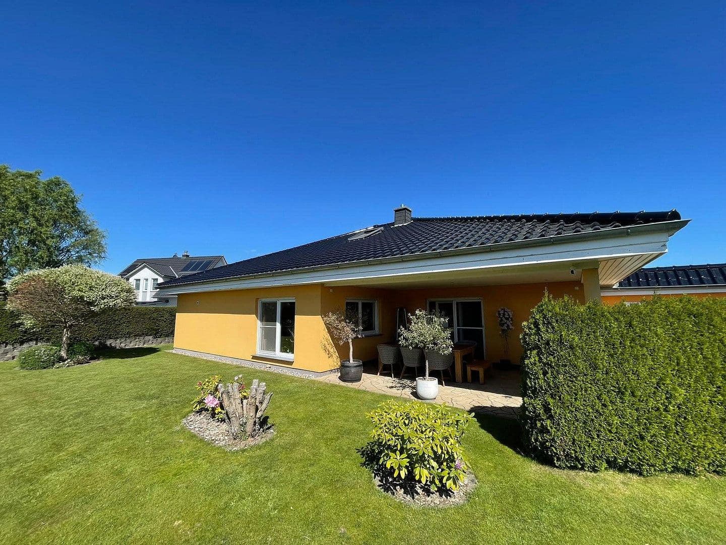 Prodej domu 167 m², pozemek 1.190 m², Schwaan, Mecklenburg-Vorpommern Prodej domu 167 m², pozemek 1.190 m², Schwaan, Mecklenburg-Vorpommern