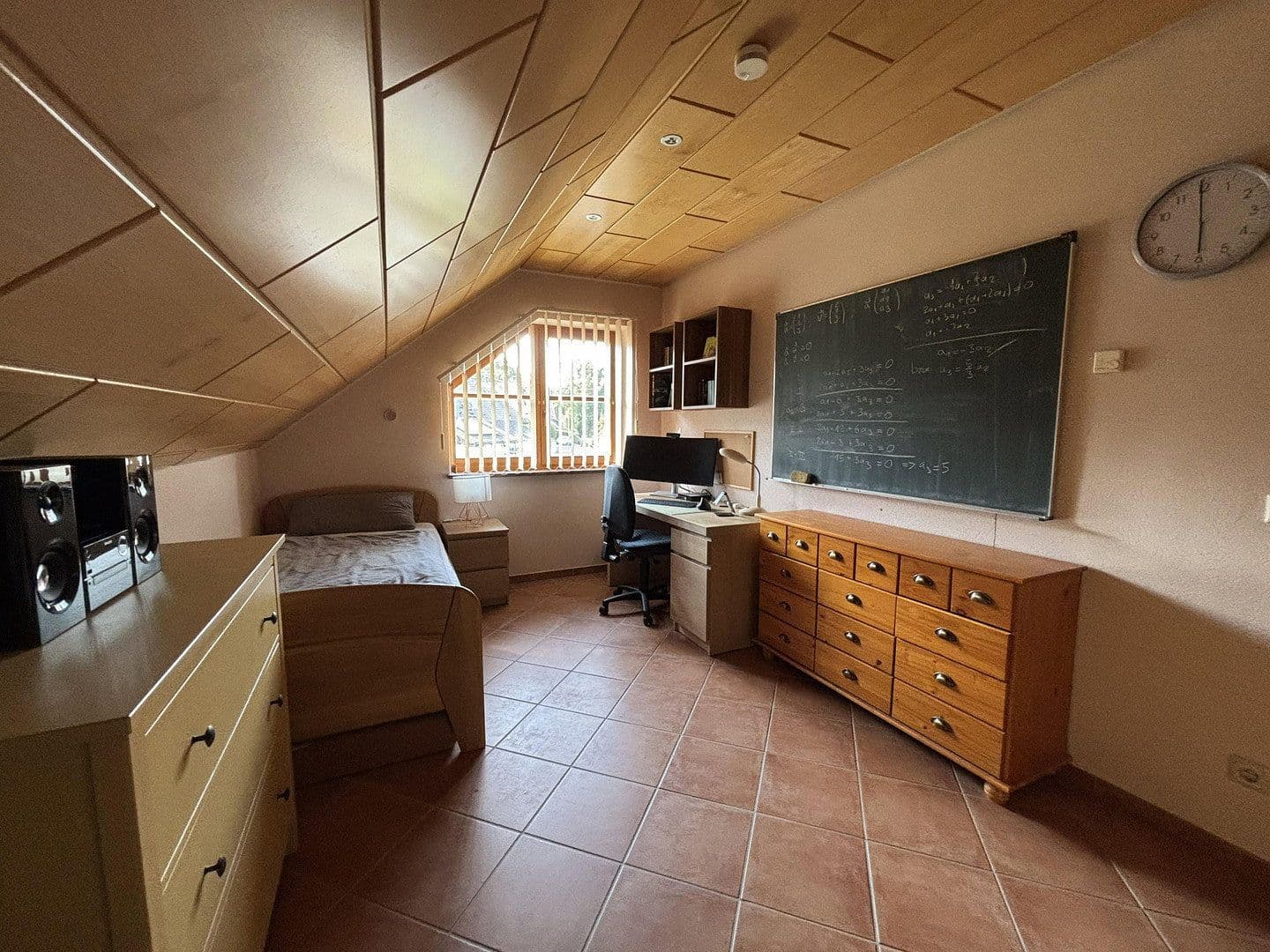Prodej domu 235 m², pozemek 504 m², Neunkirchen-Seelscheid, Severní Porýní-Vestfálsko Prodej domu 235 m², pozemek 504 m², Neunkirchen-Seelscheid, Severní Porýní-Vestfálsko