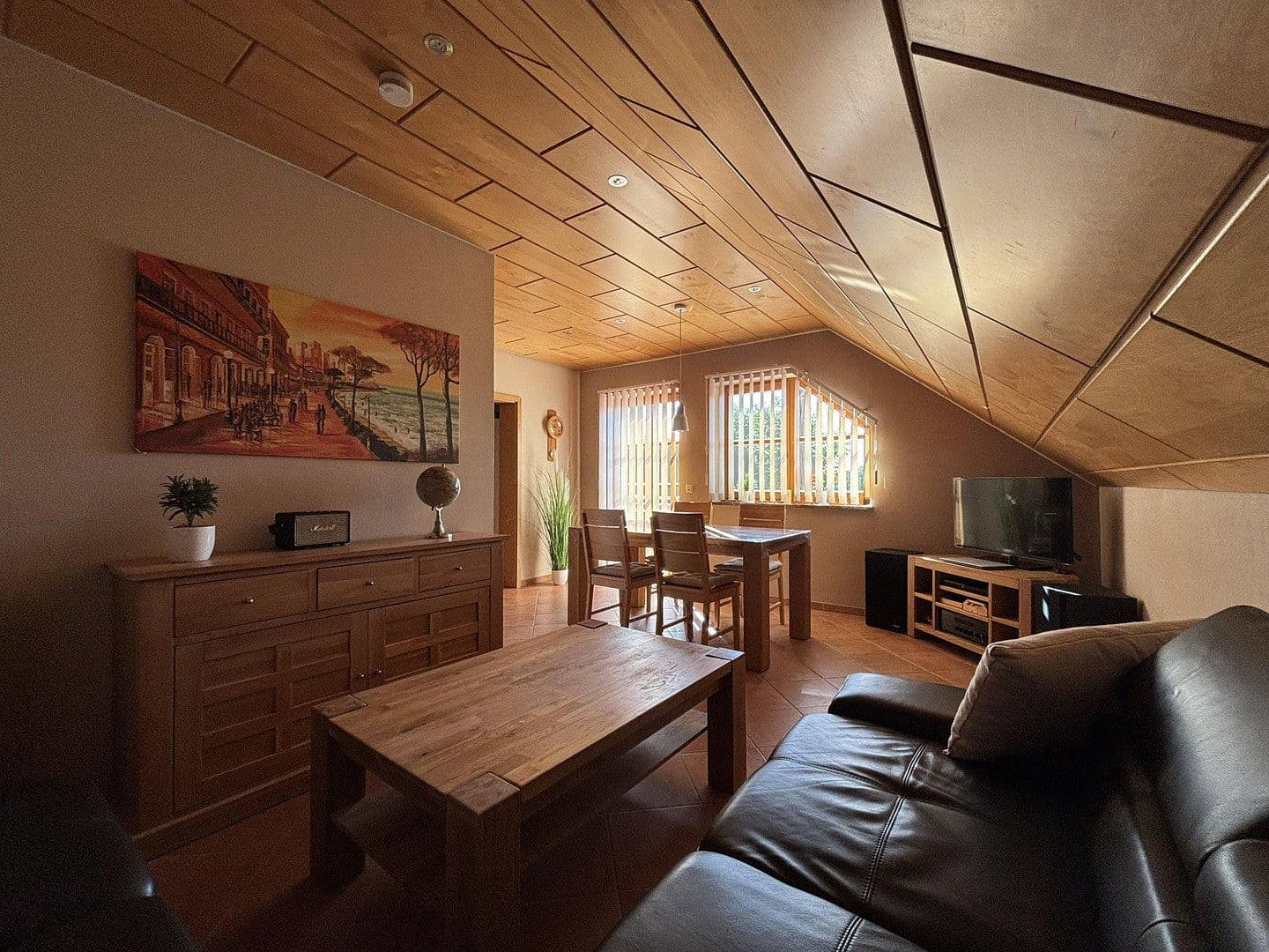 Prodej domu 235 m², pozemek 504 m², Neunkirchen-Seelscheid, Severní Porýní-Vestfálsko Prodej domu 235 m², pozemek 504 m², Neunkirchen-Seelscheid, Severní Porýní-Vestfálsko