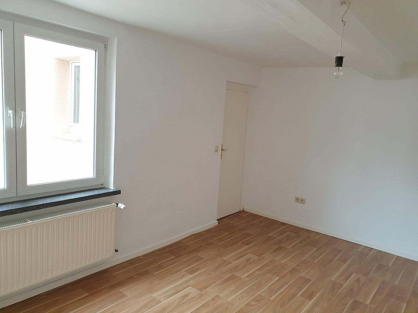 Prodej domu 139 m², pozemek 424 m², Geisa, Durynsko Prodej domu 139 m², pozemek 424 m², Geisa, Durynsko
