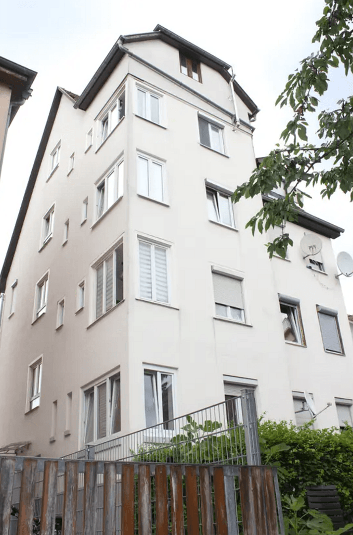 Pronájem bytu 3+1 66 m², Halbergstr. 18, Esslingen am Neckar, Bádensko-Württembersko Pronájem bytu 3+1 66 m², Halbergstr. 18, Esslingen am Neckar, Bádensko-Württembersko