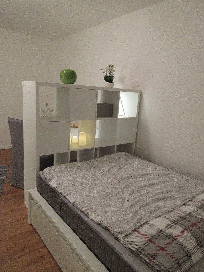 Prodej bytu 1+1 37 m², Berlin, Berlín Prodej bytu 1+1 37 m², Berlin, Berlín