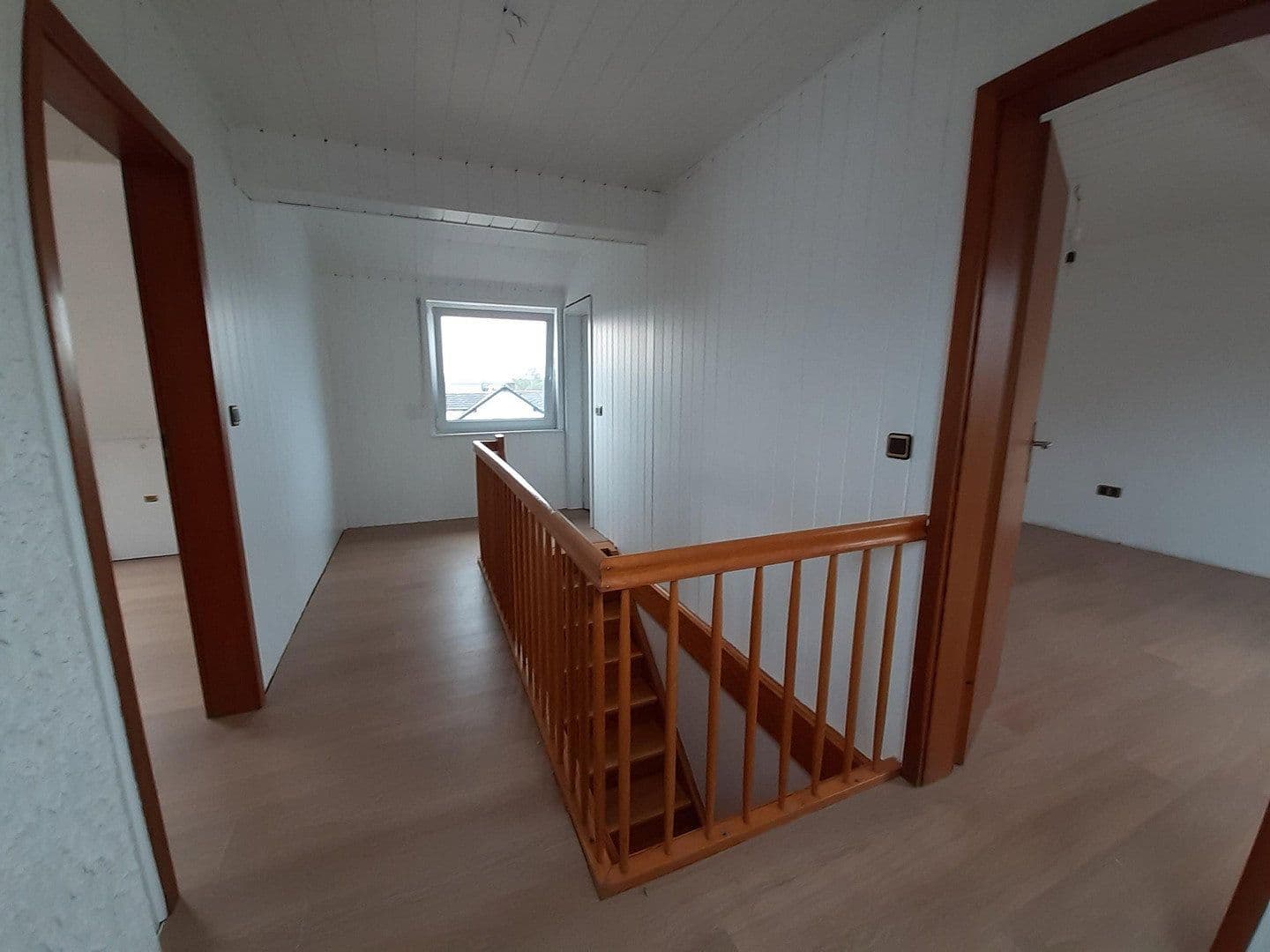 Pronájem bytu 2+1 60 m², Hauptstraße 43, Hammersbach, Hessen Pronájem bytu 2+1 60 m², Hauptstraße 43, Hammersbach, Hessen