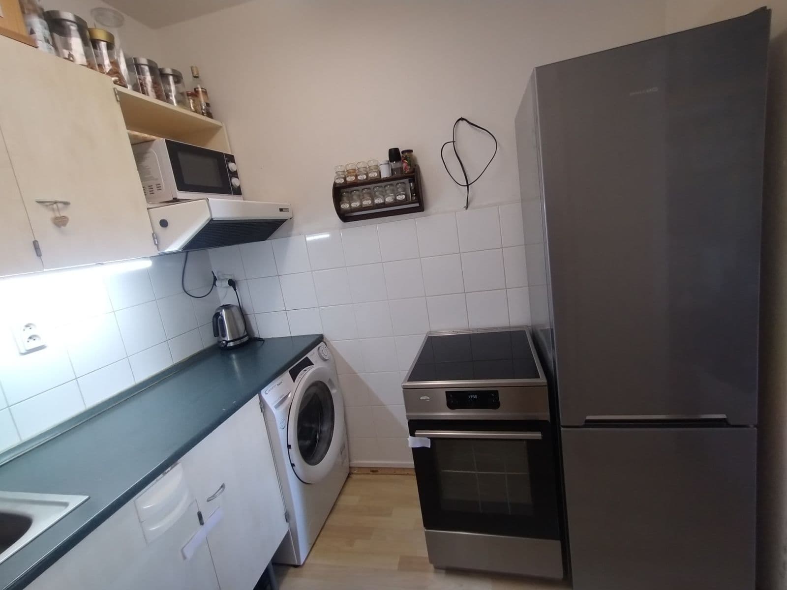 Prodej bytu 2+kk 42 m², Kostřínská, Praha, Praha Prodej bytu 2+kk 42 m², Kostřínská, Praha, Praha