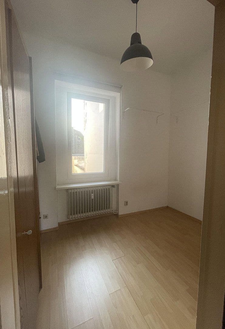 Pronájem bytu 1+kk 41 m², Plateniustr. 18, Wuppertal, Severní Porýní-Vestfálsko Pronájem bytu 1+kk 41 m², Plateniustr. 18, Wuppertal, Severní Porýní-Vestfálsko