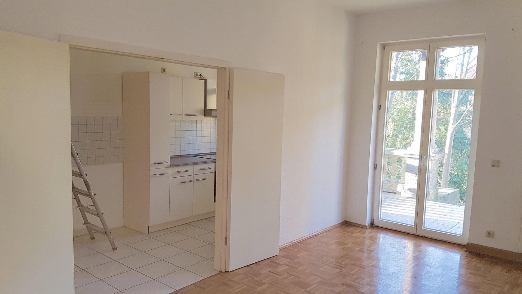 Pronájem bytu 2+1 86 m², Rohrer Str. 2, Meiningen, Durynsko Pronájem bytu 2+1 86 m², Rohrer Str. 2, Meiningen, Durynsko