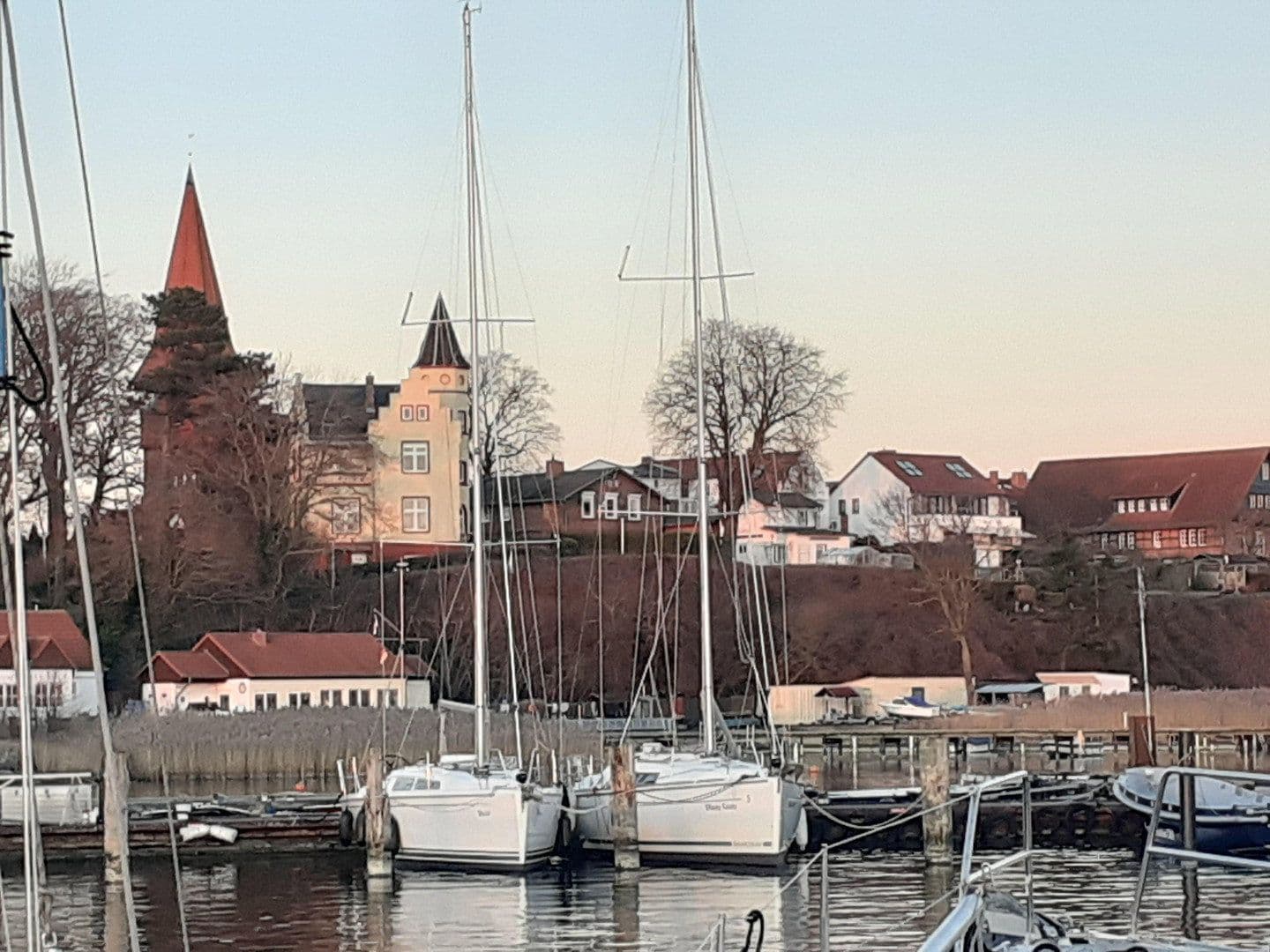 Prodej domu 185 m², pozemek 554 m², Altefähr, Mecklenburg-Vorpommern Prodej domu 185 m², pozemek 554 m², Altefähr, Mecklenburg-Vorpommern