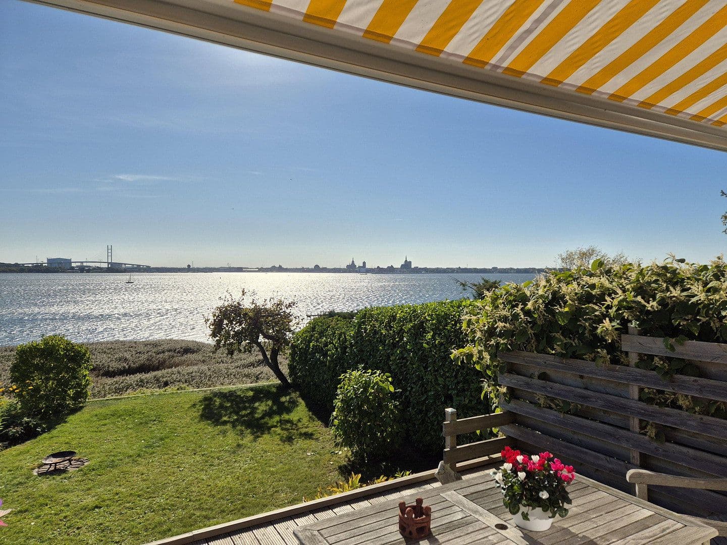 Prodej domu 185 m², pozemek 554 m², Altefähr, Mecklenburg-Vorpommern Prodej domu 185 m², pozemek 554 m², Altefähr, Mecklenburg-Vorpommern