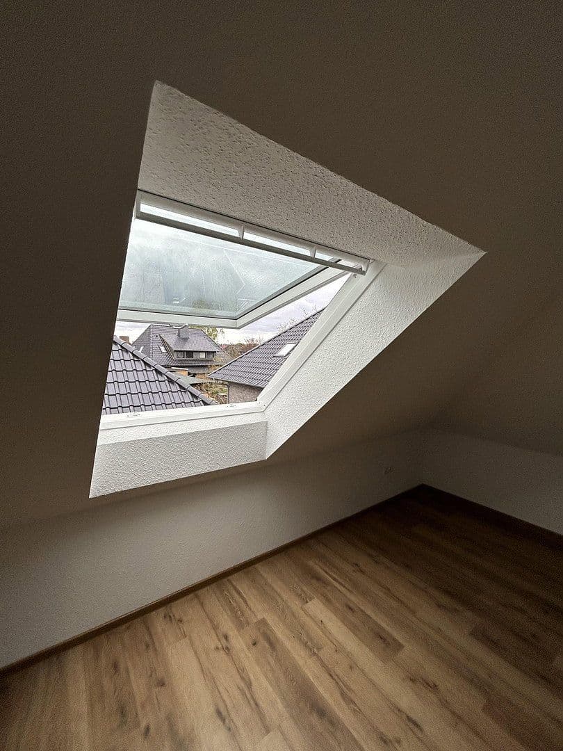 Pronájem domu 128 m², pozemek 330 m², II.Hüllenweg 20 a, Barßel, Dolní Sasko Pronájem domu 128 m², pozemek 330 m², II.Hüllenweg 20 a, Barßel, Dolní Sasko