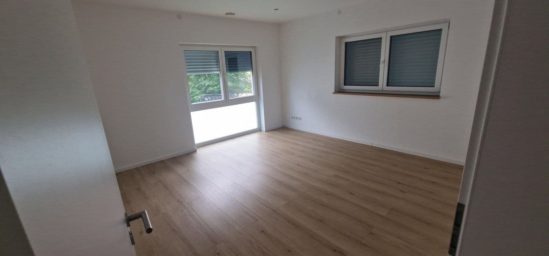 Pronájem domu 145 m², pozemek 150 m², Weydemeyerstr 180a, Chemnitz, Sasko Pronájem domu 145 m², pozemek 150 m², Weydemeyerstr 180a, Chemnitz, Sasko