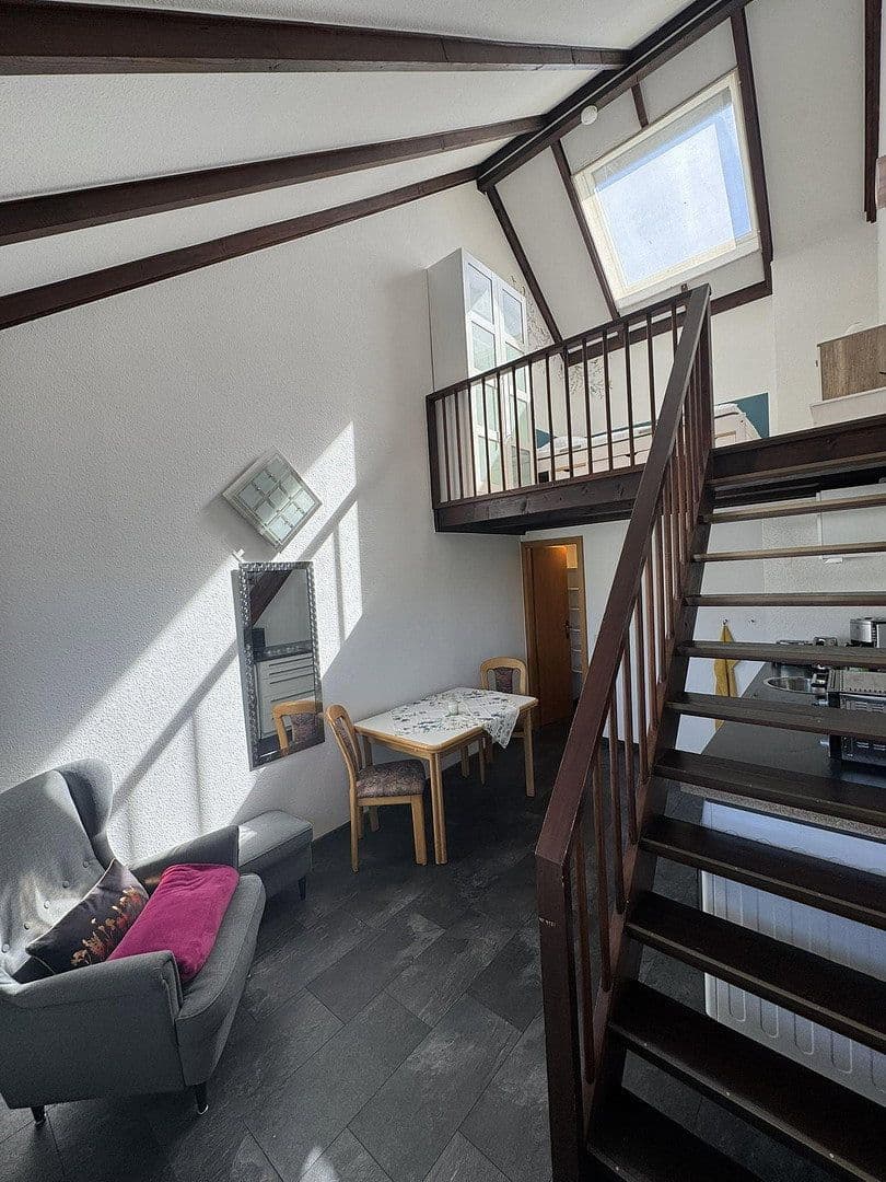 Pronájem bytu 1+1 24 m², Köln, Severní Porýní-Vestfálsko Pronájem bytu 1+1 24 m², Köln, Severní Porýní-Vestfálsko