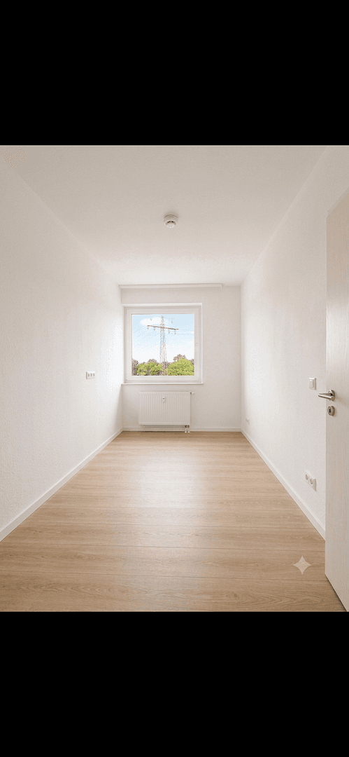 Pronájem bytu 2+1 67 m², Elsbeeker Straße 112, Velbert, Severní Porýní-Vestfálsko Pronájem bytu 2+1 67 m², Elsbeeker Straße 112, Velbert, Severní Porýní-Vestfálsko
