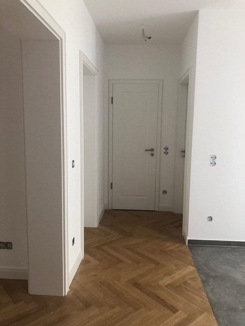 Pronájem bytu 3+1 75 m², Schwarzwaldstr. 4, Mannheim OT Lindenhof, Bádensko-Württembersko Pronájem bytu 3+1 75 m², Schwarzwaldstr. 4, Mannheim OT Lindenhof, Bádensko-Württembersko