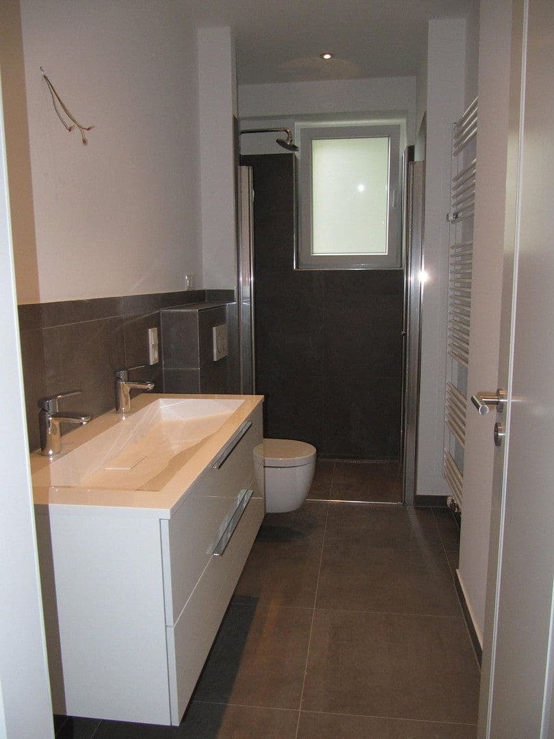 Pronájem bytu 3+1 75 m², Schwarzwaldstr. 4, Mannheim OT Lindenhof, Bádensko-Württembersko Pronájem bytu 3+1 75 m², Schwarzwaldstr. 4, Mannheim OT Lindenhof, Bádensko-Württembersko