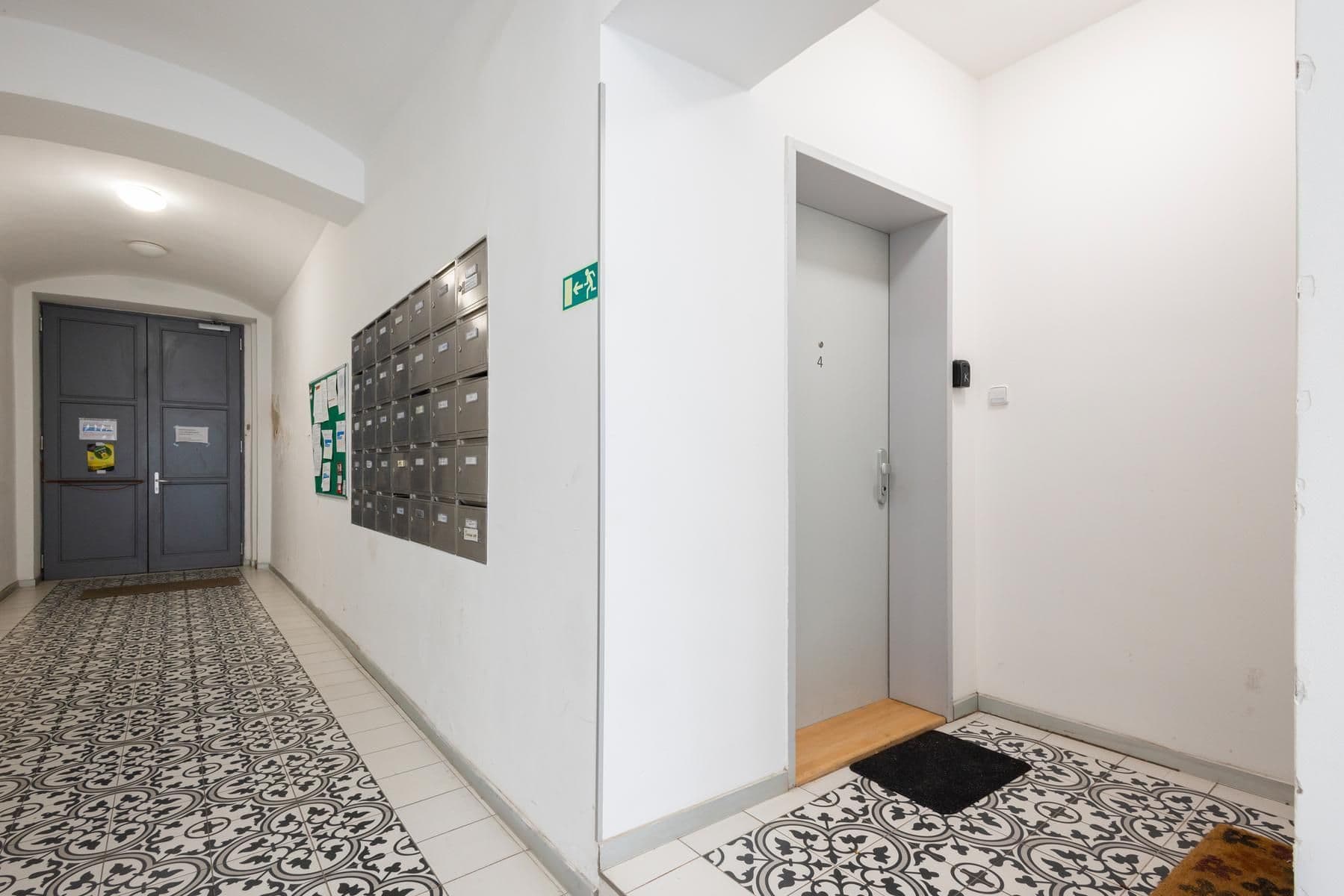 Prodej bytu 2+kk 40 m², Cimburkova, Praha, Praha Prodej bytu 2+kk 40 m², Cimburkova, Praha, Praha