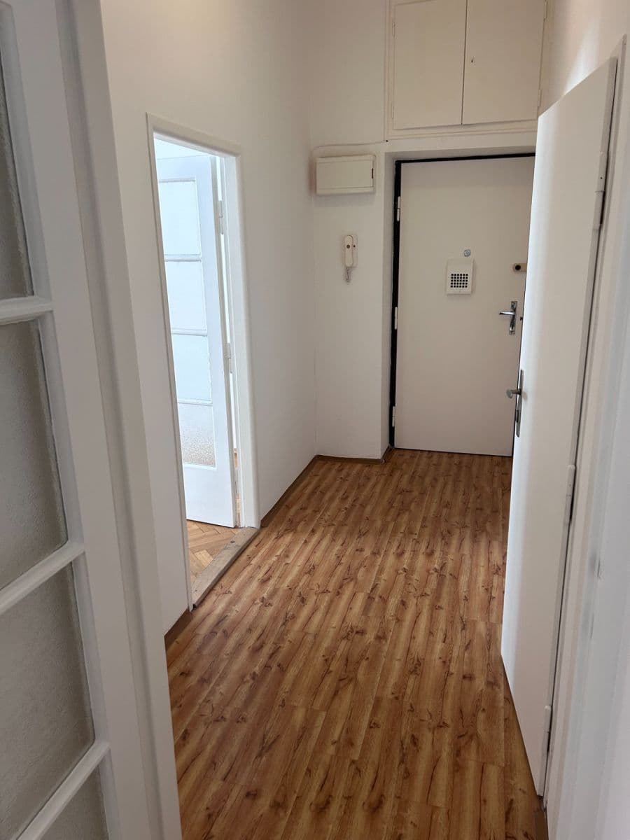 Pronájem bytu 2+kk 44 m², Dačického, Praha, Praha Pronájem bytu 2+kk 44 m², Dačického, Praha, Praha
