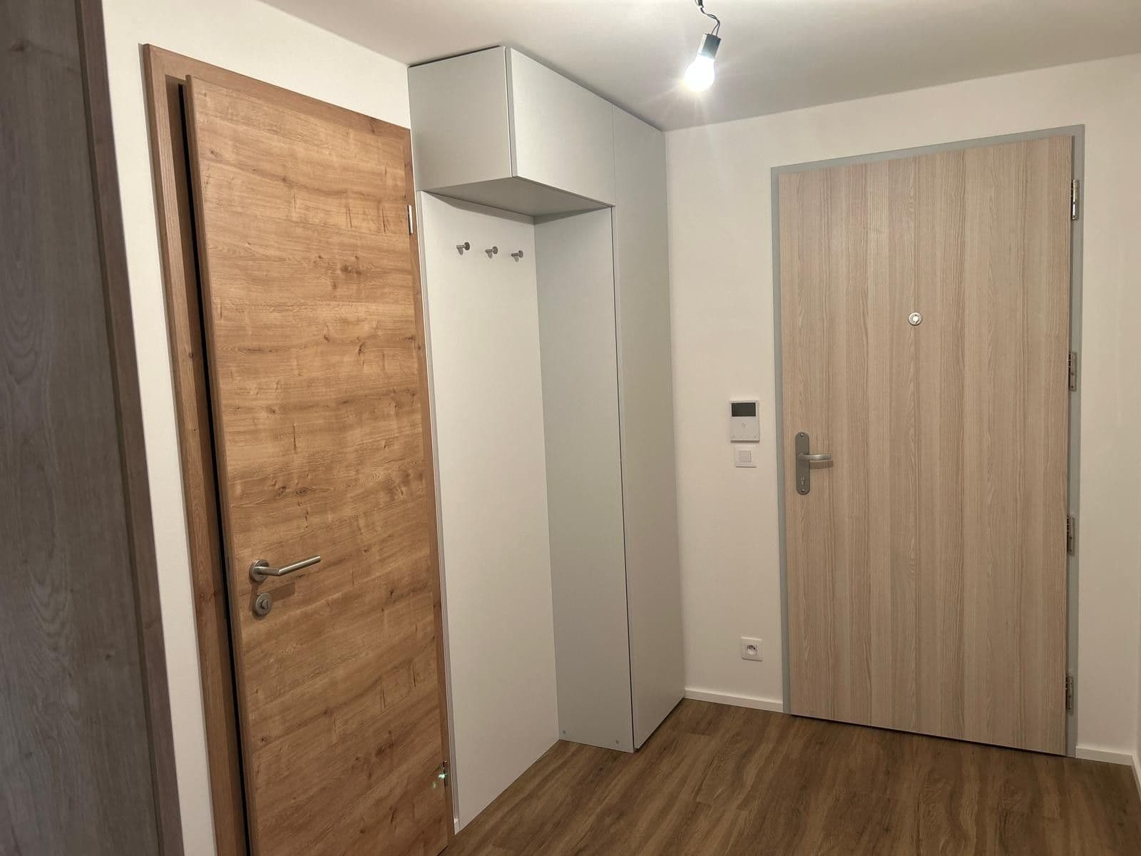 Prodej bytu 2+kk 52 m², Plzeňská, Praha, Praha Prodej bytu 2+kk 52 m², Plzeňská, Praha, Praha