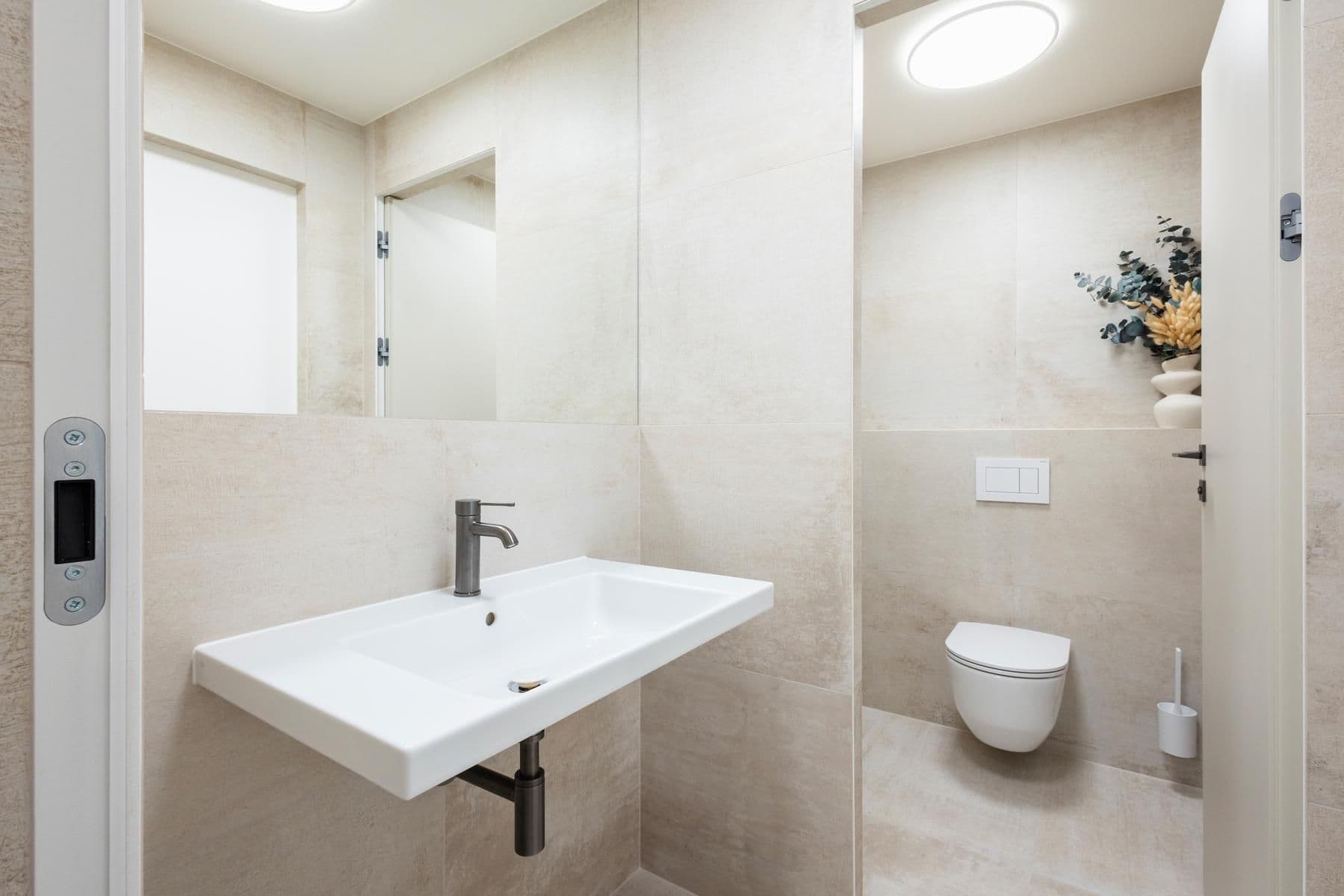 Prodej nebytového prostoru 53 m², Lucemburská, Praha, Praha Prodej nebytového prostoru 53 m², Lucemburská, Praha, Praha